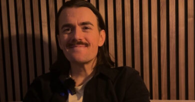 Robin Berglund från Viksjö i Järfälla är nattgäst i musikhjälpen 2025